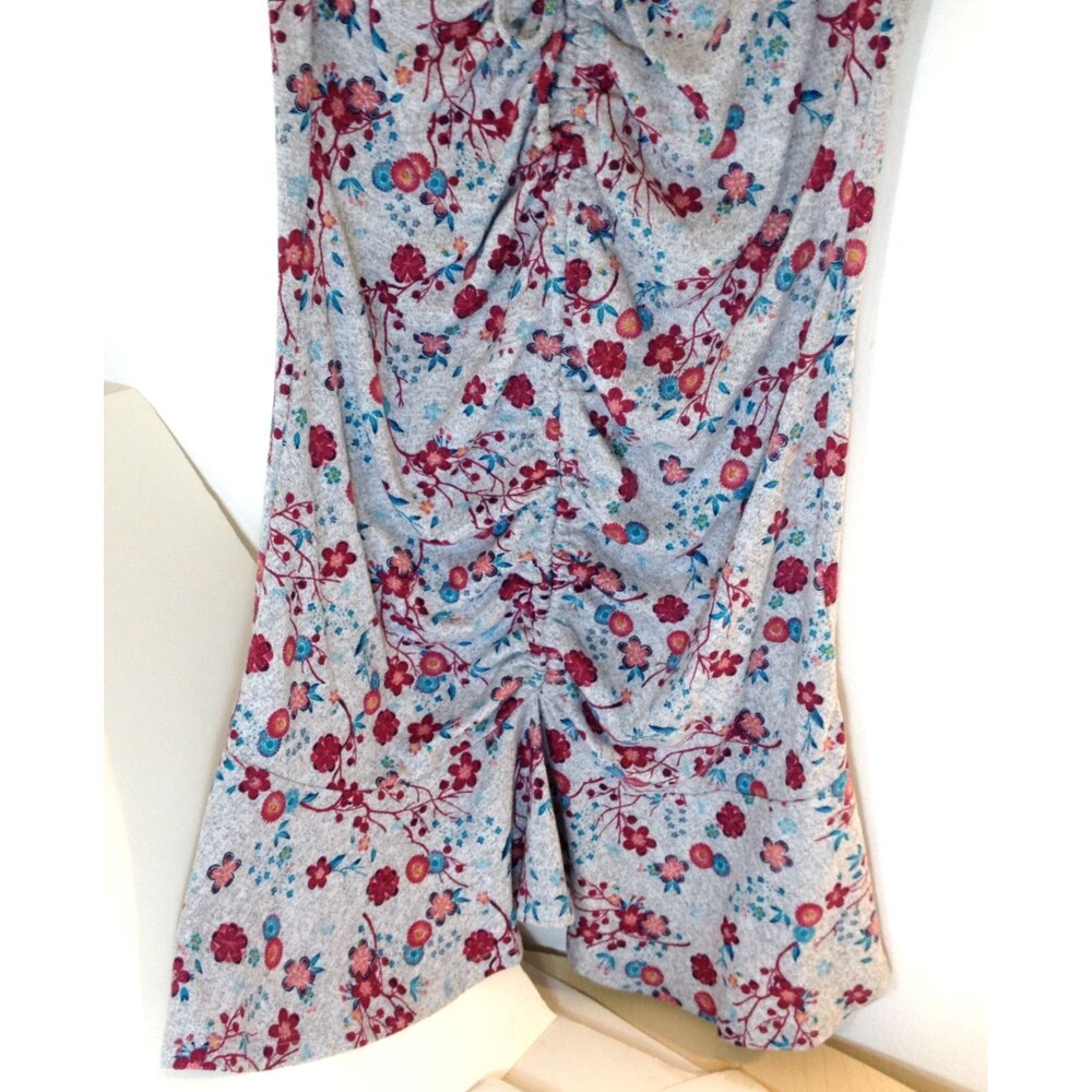 Disney Princess Gray Floral Short Sleeve Ruched Dress Size L - Picture 3 of 10